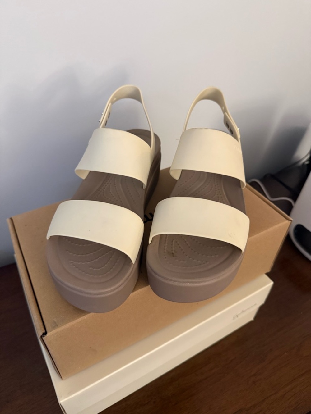 CROCS Women's Brooklyn Cream Strappy Platform Sandals